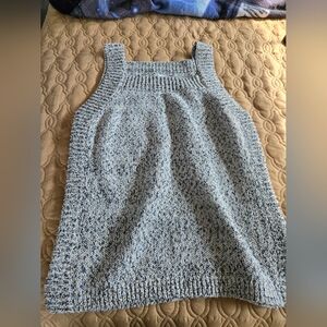 Blue Sleevless Knit